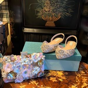 Jeweled, Molly champagne, satin size 8 blue by Betsey Johnson shoes